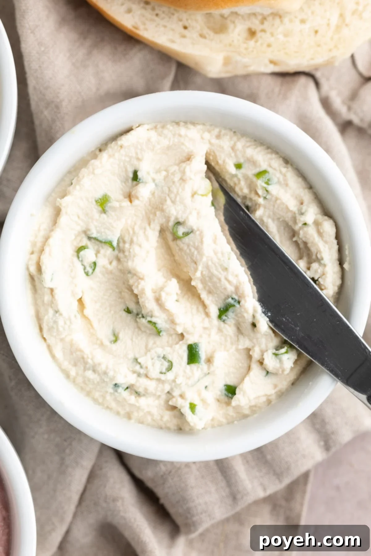 Simple Vegan Tofu Cream Cheese Four Ways 1 featured 23607