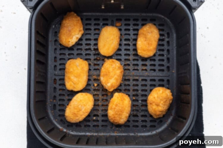 Air Fried Crispy Frozen Jalapeño Poppers 6 air fryer frozen jalapeno poppers step 1