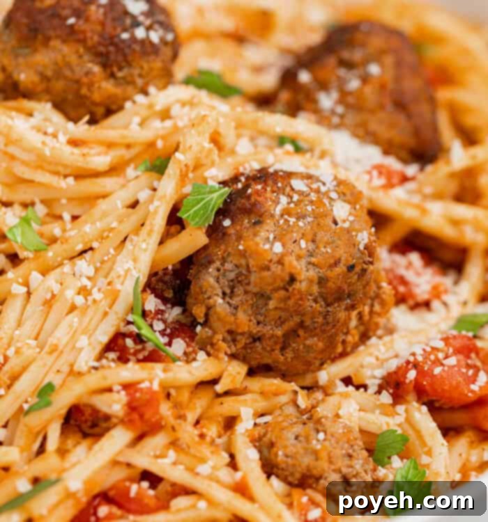 Keto Spaghetti and Meatballs